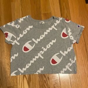 Champion Boxy Cropped Short Sleeve Tshirt